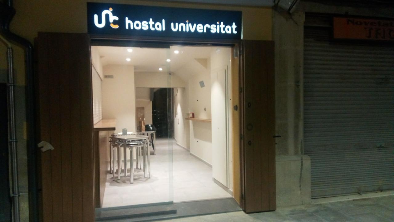 Hostal Universitat Cervera Kültér fotó