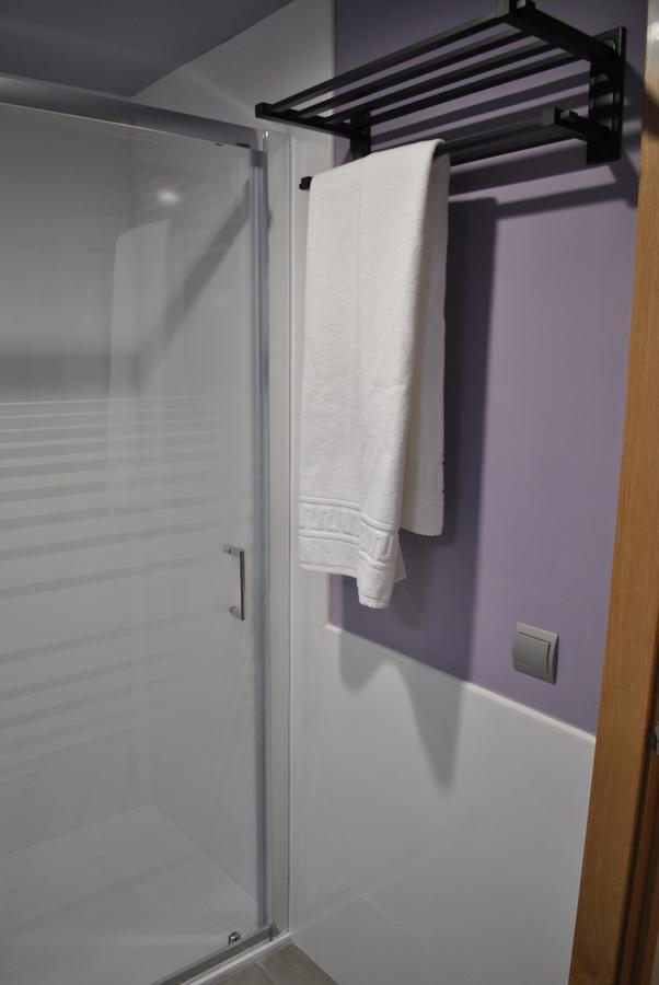 Hostal Universitat Cervera Kültér fotó